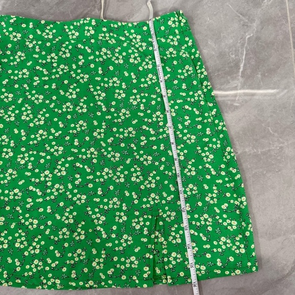 Women’s Princess Polly Charlie Floral Mini Slit Skirt Size 2 - Picture 16 of 16